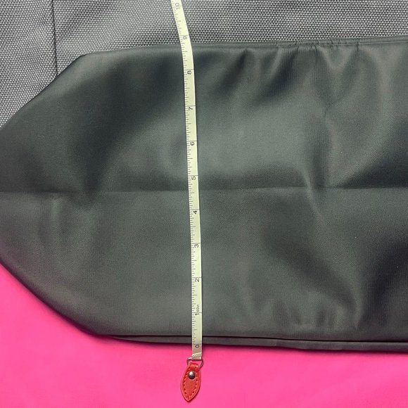 FIGS Laminated Tote Bag in Charcoal - Picture 9 of 11